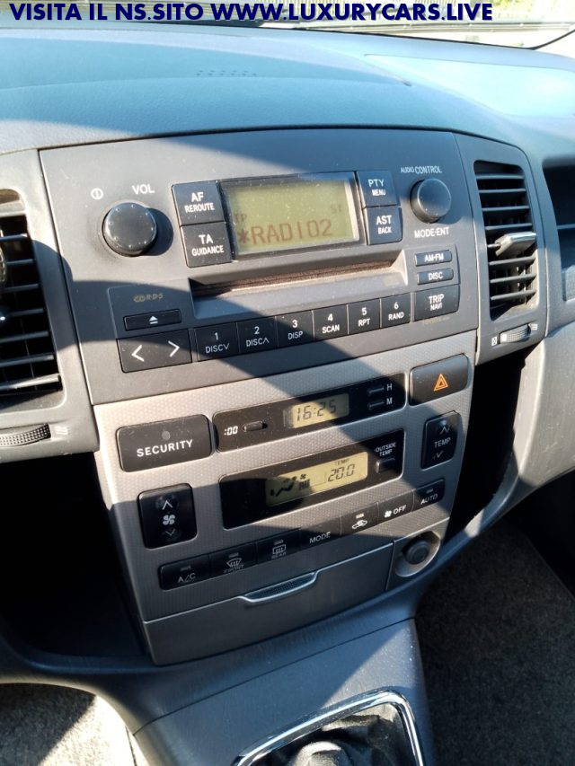 TOYOTA Corolla Verso usata, con Climatizzatore