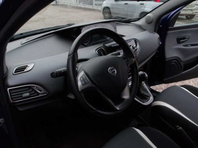 LANCIA Ypsilon usata 10