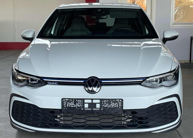 VOLKSWAGEN Golf usata, con Airbag