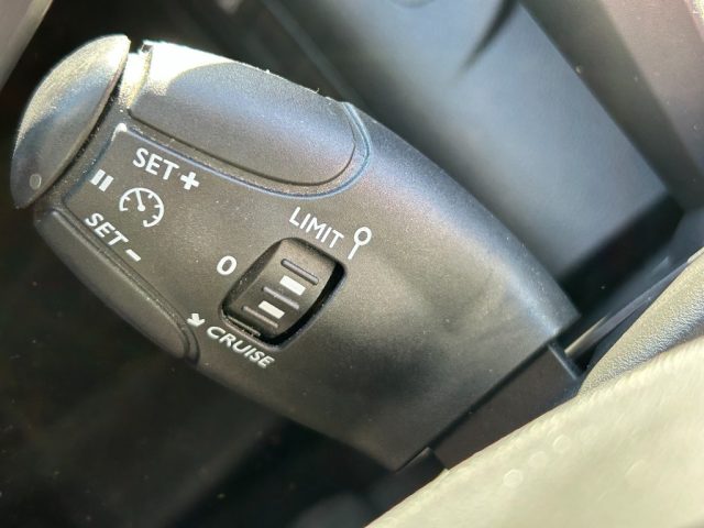 PEUGEOT Partner usata, con ESP