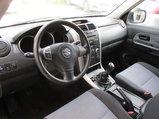 SUZUKI Grand Vitara usata, con Volante multifunzione
