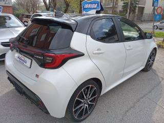 TOYOTA Yaris usata, con Cerchi in lega