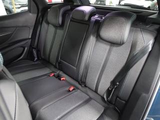 PEUGEOT 3008 usata, con Volante in pelle
