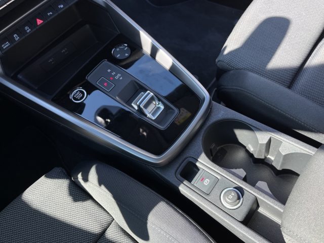 AUDI A3 usata, con Autoradio digitale