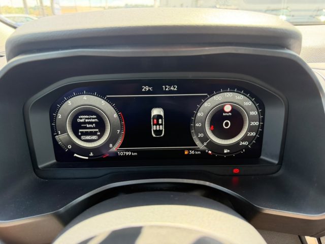 NISSAN Qashqai usata, con Controllo elettronico della corsia