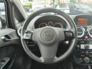 OPEL Corsa usata, con Climatizzatore