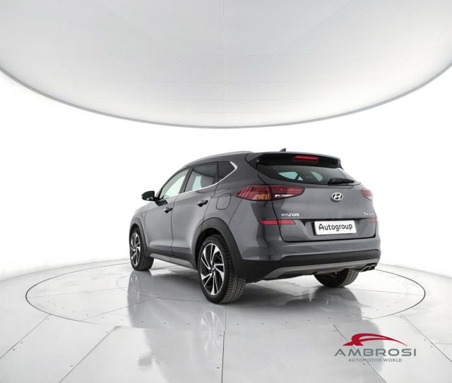 HYUNDAI Tucson usata 3