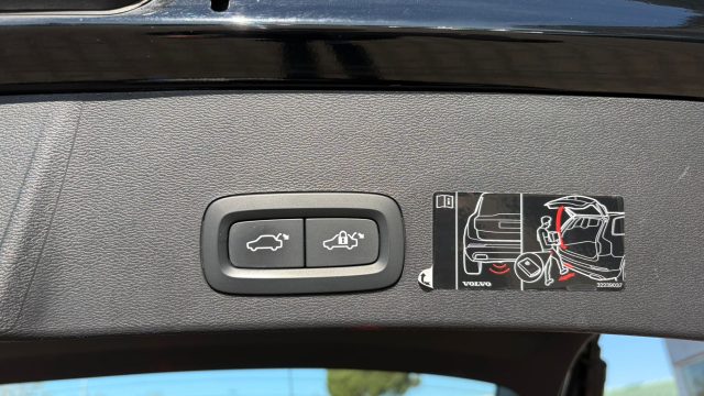VOLVO XC40 usata, con Controllo elettronico della corsia