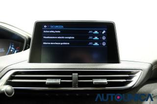 PEUGEOT 3008 usata, con Sensori di parcheggio anteriori