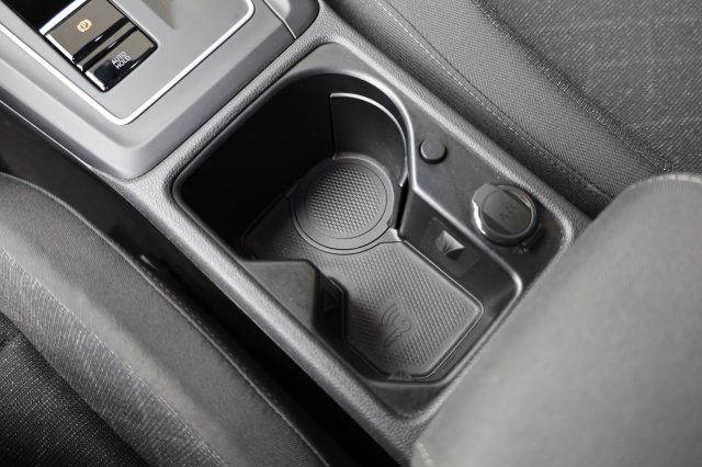 VOLKSWAGEN Golf usata, con Apple CarPlay