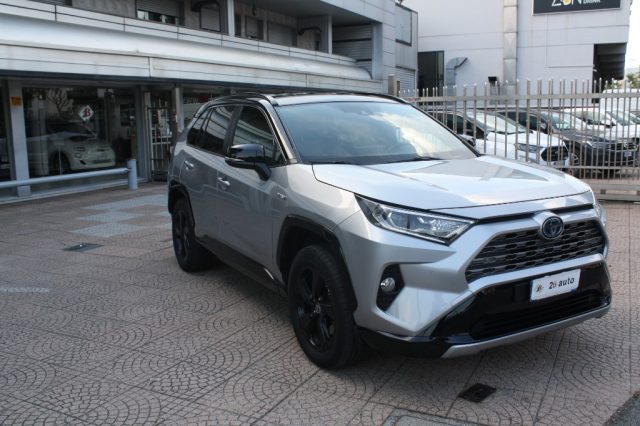 TOYOTA RAV 4 MY23 usata, con Controllo trazione