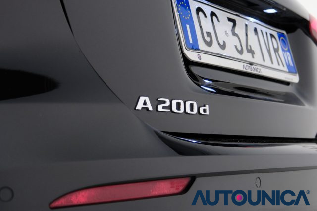 MERCEDES-BENZ A 200 usata, con Telecamera per parcheggio assistito