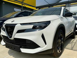 ALFA ROMEO Junior usata, con Park Distance Control