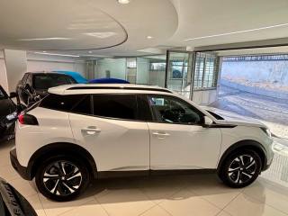 PEUGEOT 2008 usata, con Boardcomputer