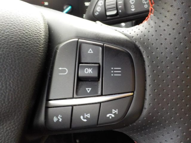 FORD Focus usata, con Autoradio digitale