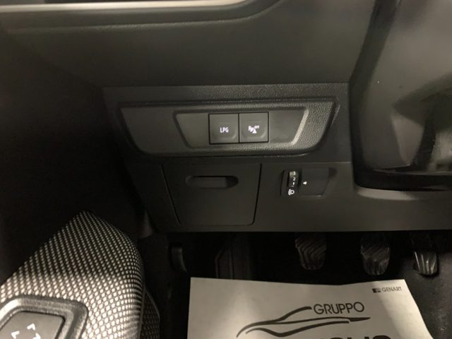 DACIA Sandero usata, con Fari LED