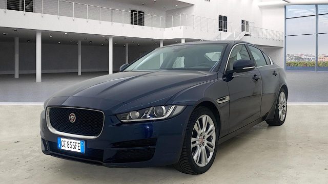 JAGUAR XE usata, con Airbag laterali