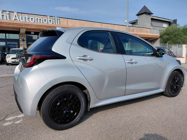 TOYOTA Yaris usata, con Sound system
