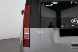 HYUNDAI Staria usata, con Autoradio digitale