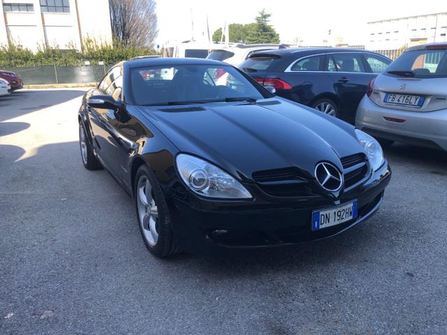 MERCEDES-BENZ SLK 200 usata, con Airbag