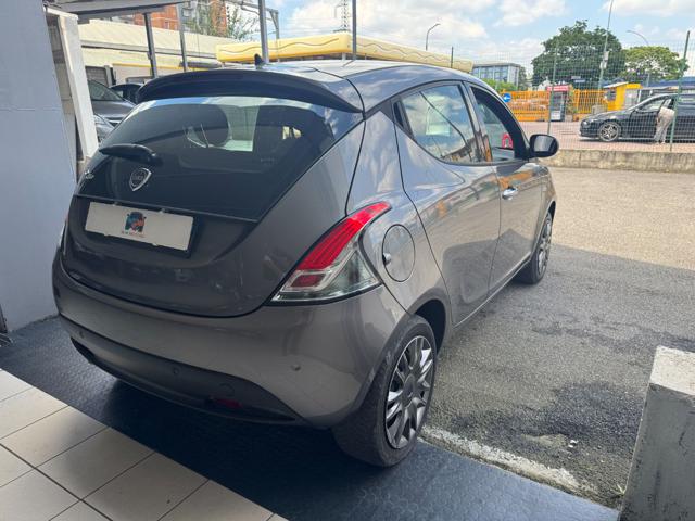 LANCIA Ypsilon usata, con Chiusura centralizzata