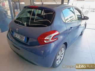 PEUGEOT 208 usata, con Alzacristalli elettrici