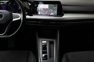 VOLKSWAGEN Golf usata, con Sensori di parcheggio anteriori