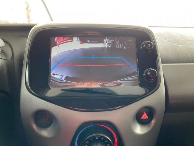 TOYOTA Aygo usata, con Sedile posteriore sdoppiato