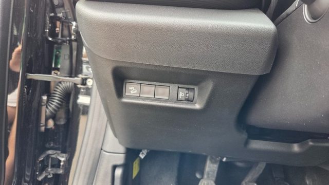 JEEP Avenger usata, con Bluetooth
