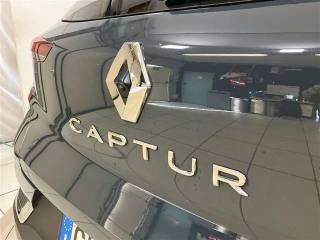 RENAULT Captur usata 24