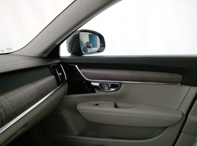 VOLVO V90 Cross Country usata, con Sedile posteriore sdoppiato