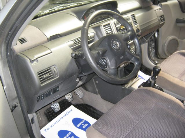 NISSAN X-Trail usata, con Alzacristalli elettrici