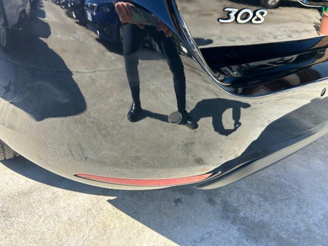 PEUGEOT 308 usata, con Lettore CD