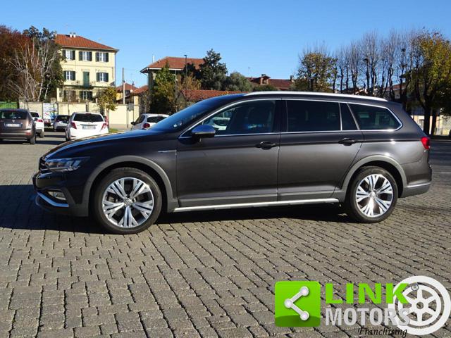 VOLKSWAGEN Passat Alltrack usata, con Autoradio