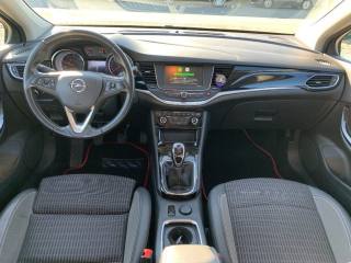 OPEL Astra usata, con Fendinebbia