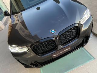 BMW X4 usata, con Sensori di parcheggio anteriori