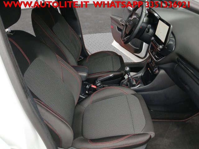 FORD Puma usata, con USB