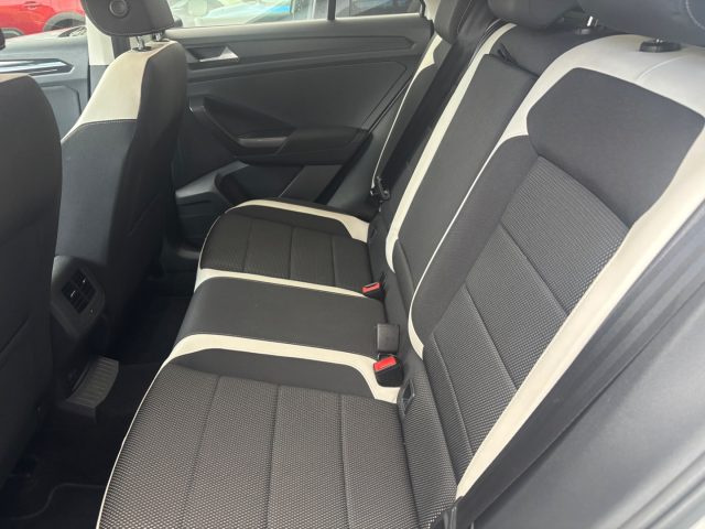 VOLKSWAGEN T-Roc usata, con Servosterzo