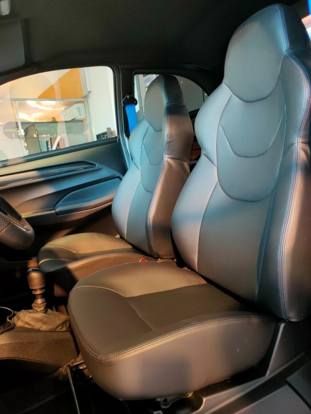 AIXAM Coupe usata, con USB