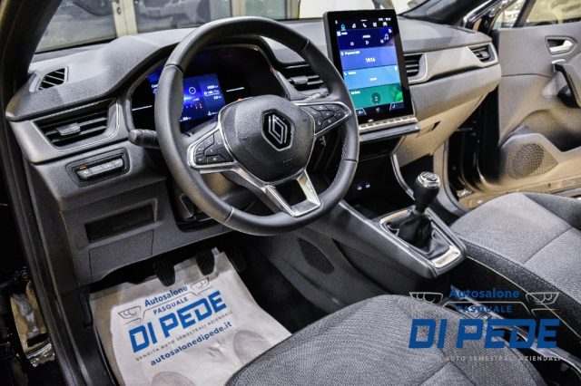 RENAULT Captur usata, con USB