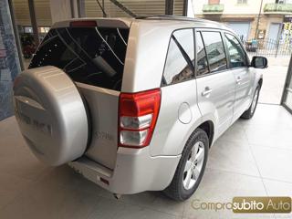 SUZUKI Grand Vitara usata, con Autoradio