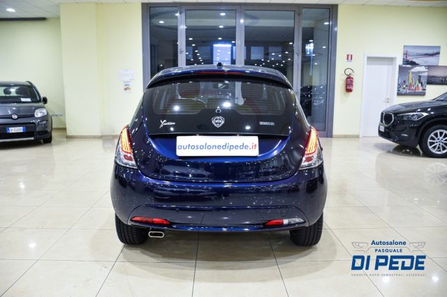 LANCIA Ypsilon usata, con Autoradio