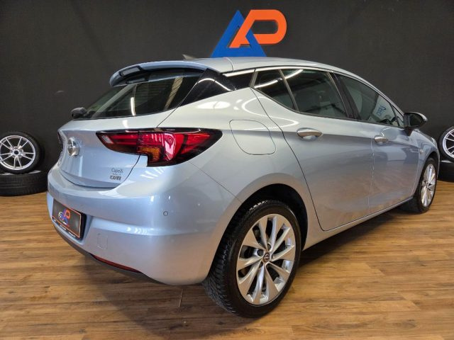 OPEL Astra usata, con Autoradio