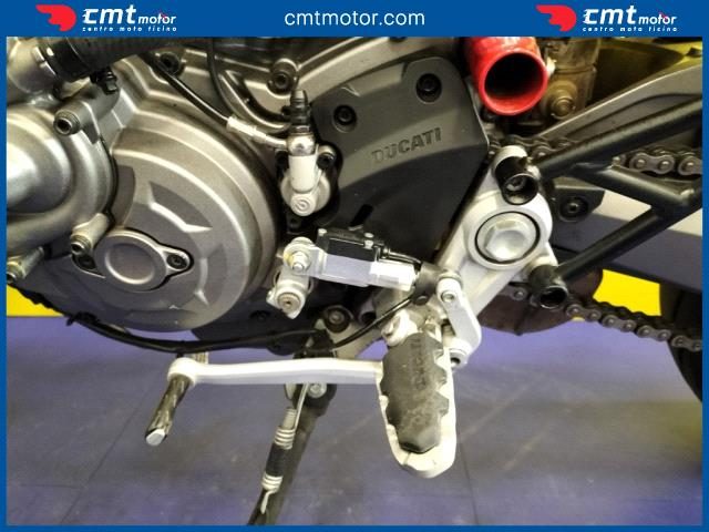 DUCATI Hypermotard 950 usata 9