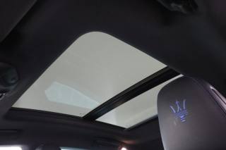 MASERATI Levante usata 14