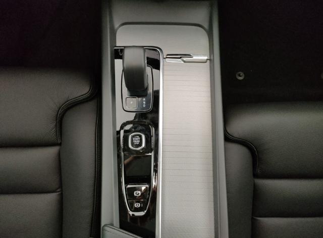VOLVO V60 usata, con Sedile posteriore sdoppiato