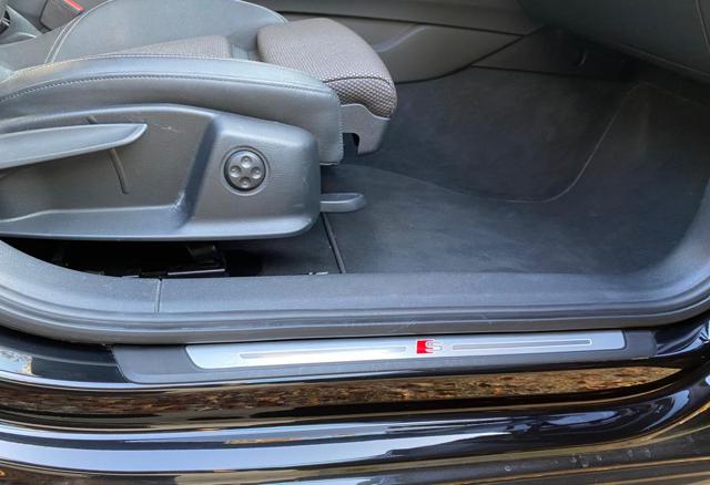 AUDI A4 usata, con Monitoraggio pressione pneumatici