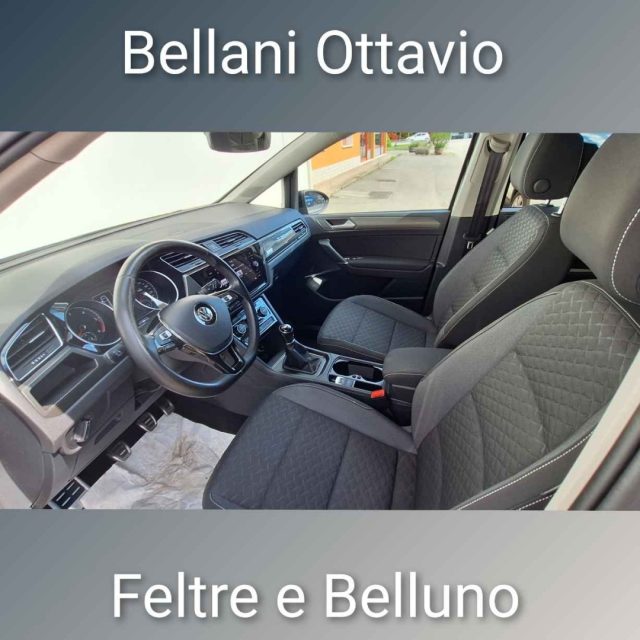 VOLKSWAGEN Touran usata, con Controllo trazione