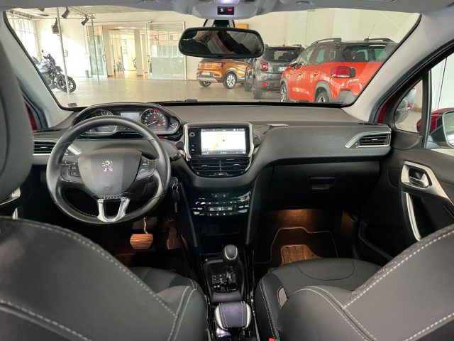 PEUGEOT 2008 usata, con Autoradio