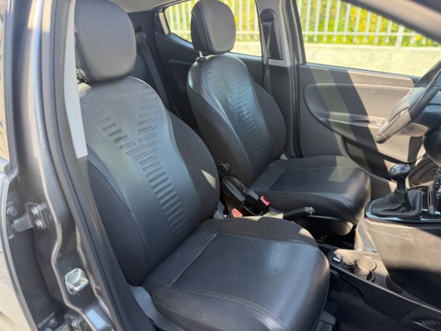 LANCIA Ypsilon usata 28